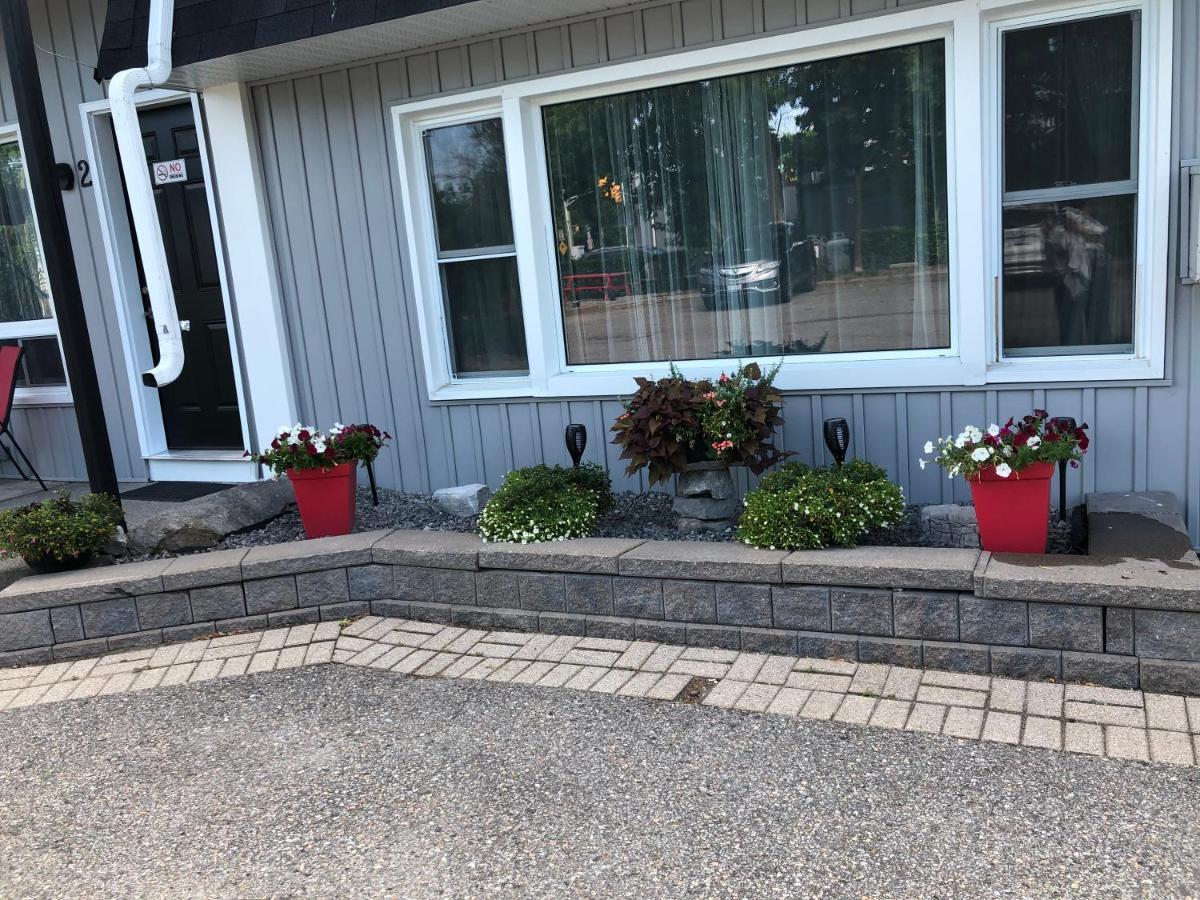 New Rockland Motel Bobcaygeon 외부 사진