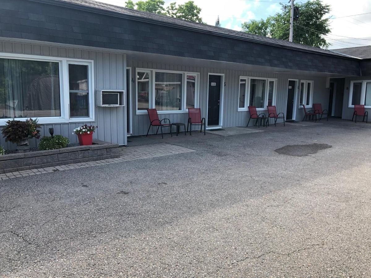 New Rockland Motel Bobcaygeon 외부 사진