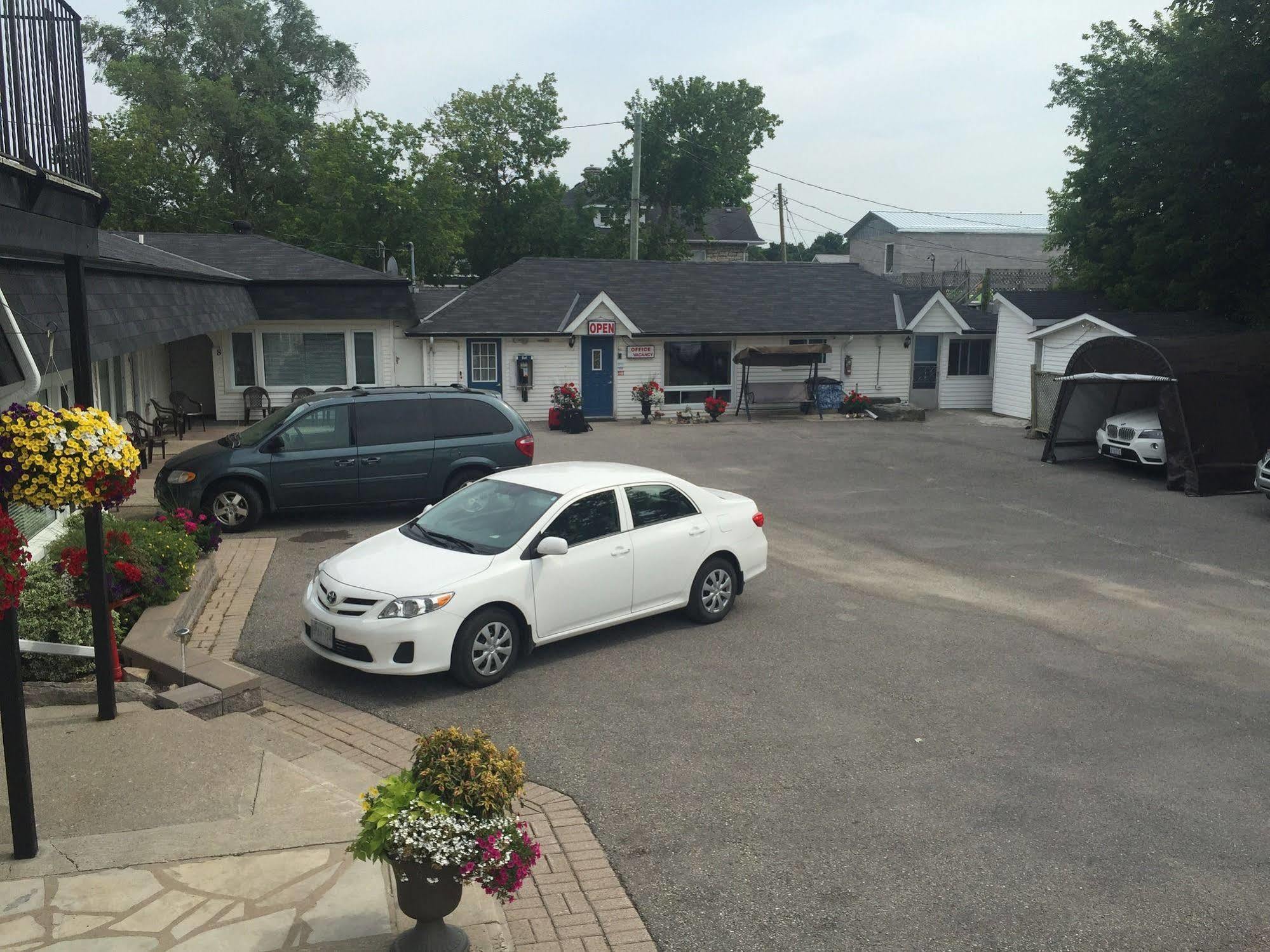 New Rockland Motel Bobcaygeon 외부 사진